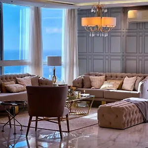  شقة ملكيه فاخرة مطله على البحر المملكة العربية السعودية